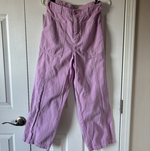 Universal Threads - Picture 2 of 2